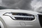 Volvo XC90 T8 Twin Engine R-Design 2019 года (UK)